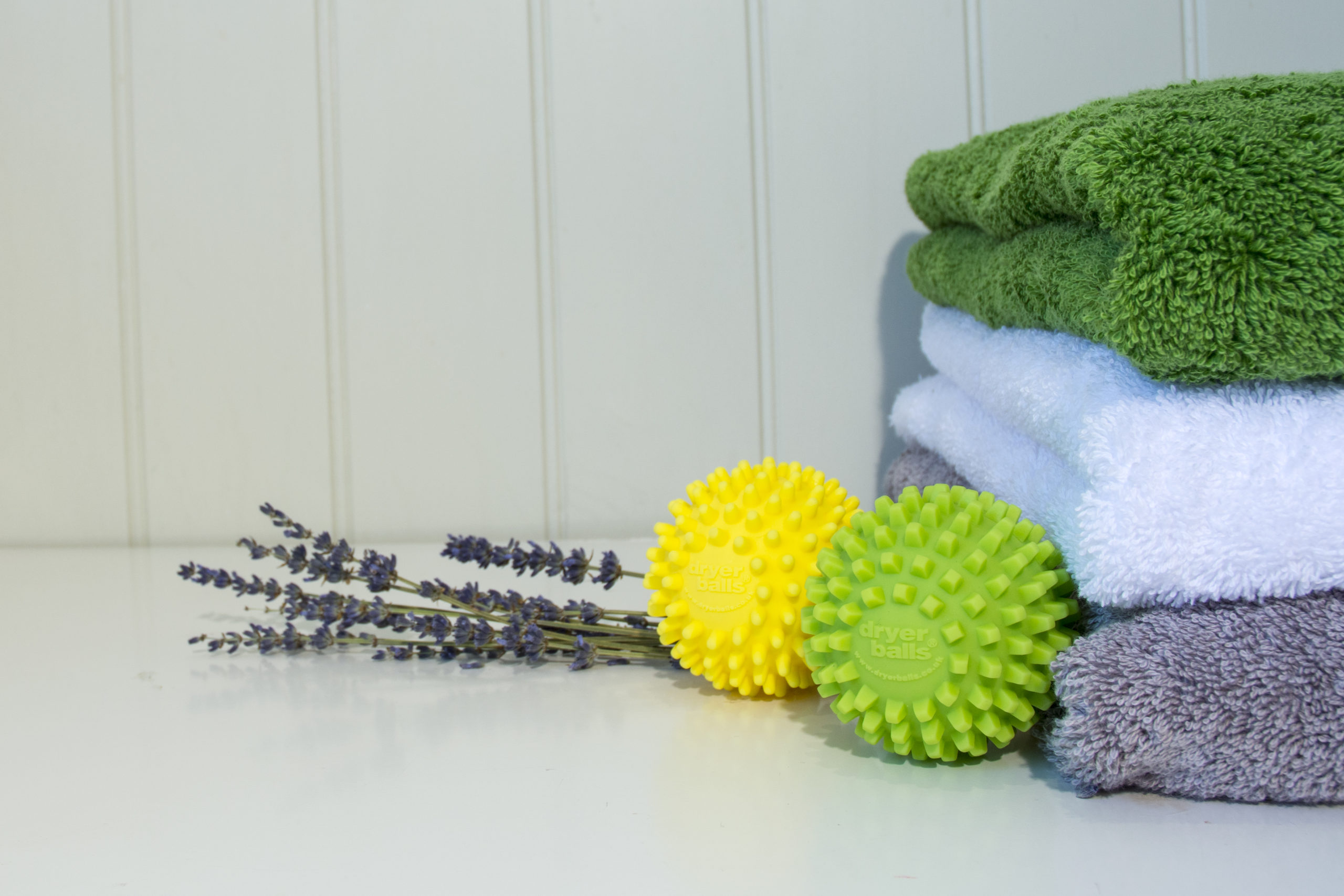 Mrs-Greens-Laundry-Dryer-Balls-008